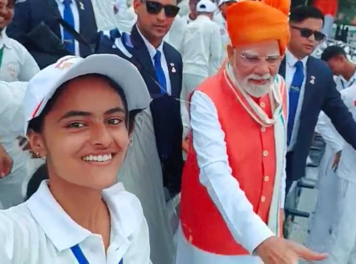 A momentous occasion: NSS volunteers sharing a proud and memorable moment with the Honourable Prime Minister Narendra Modi during the Independence Day.